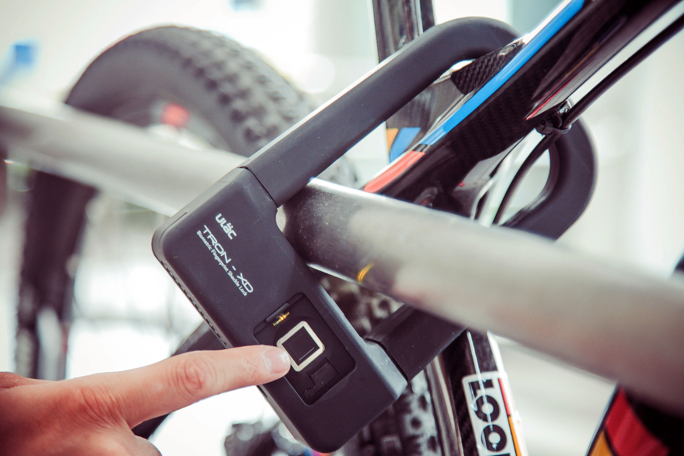 fingerprint bike lock