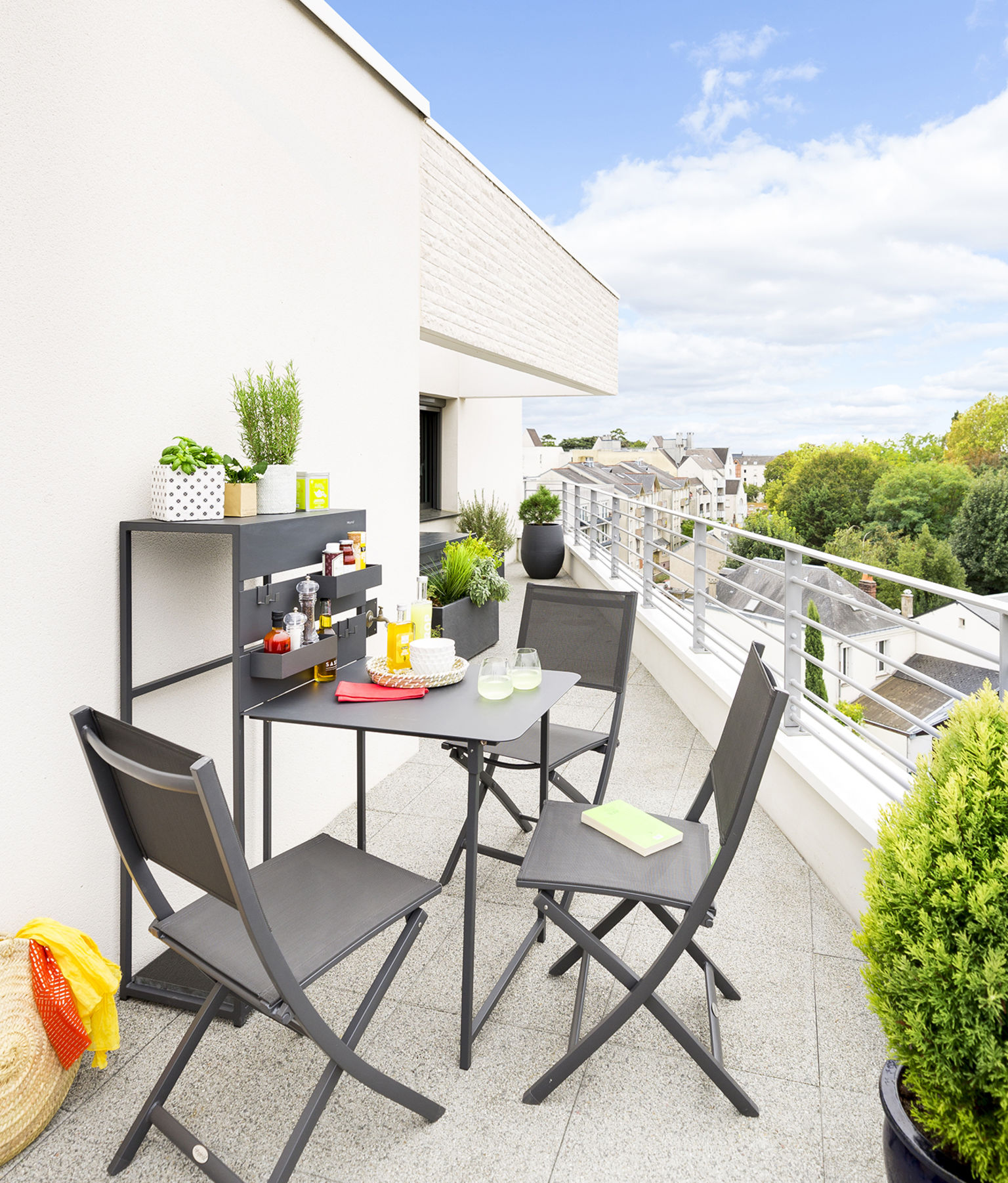 Balcony Smart Table FIRA