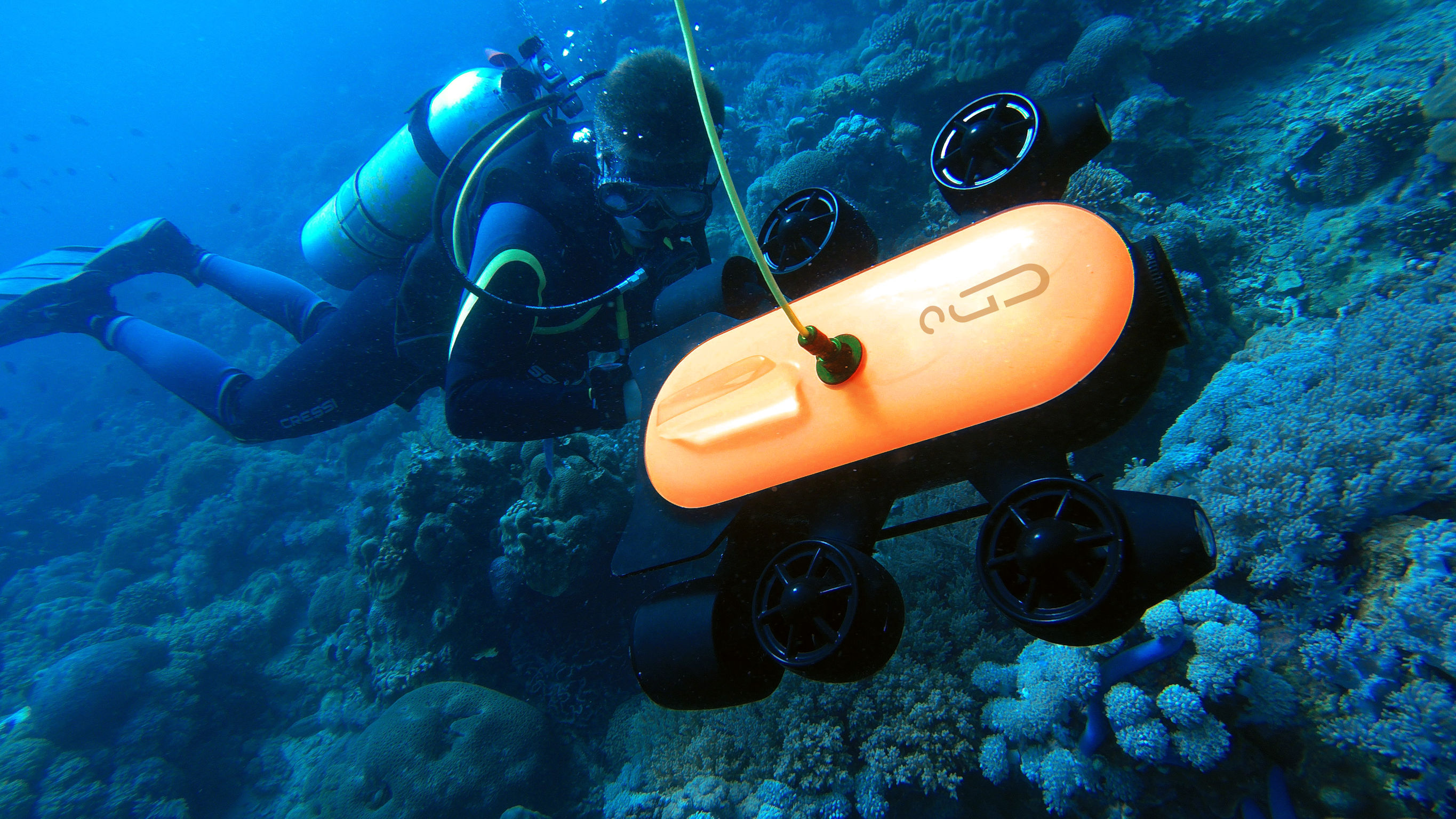 Посейдон подводный аппарат беспилотные подводные аппараты. Geneinno Titan 150m. Подводный дрон Titan. Посейдон подводный аппарат. Подводный дрон Geneinno Titan - Orange.