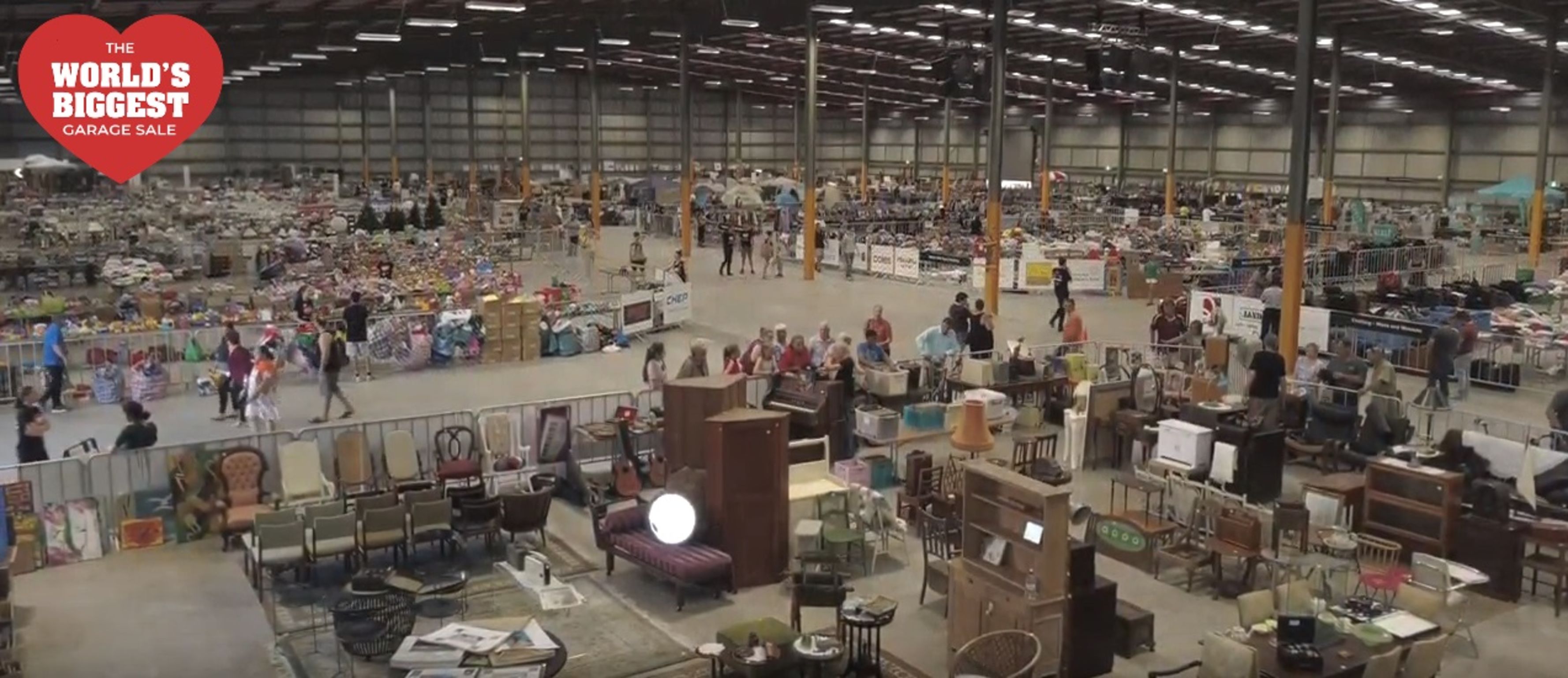 World S Biggest Garage Sale If World Design Guide