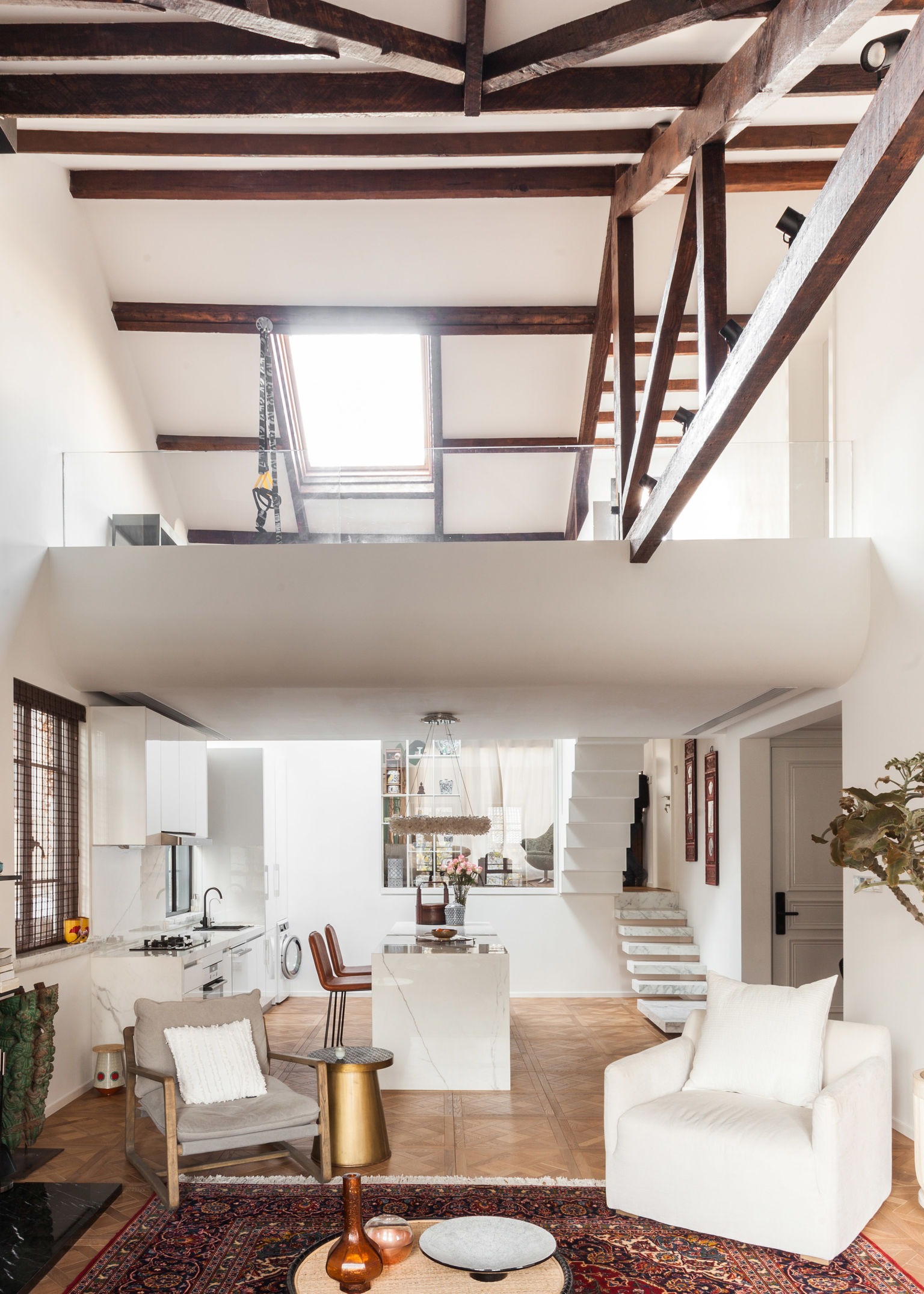 A 1930s Mansion Gets A Fusion Renovation
