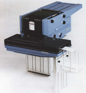 System 4000 Falz-Kuvertiermaschine
