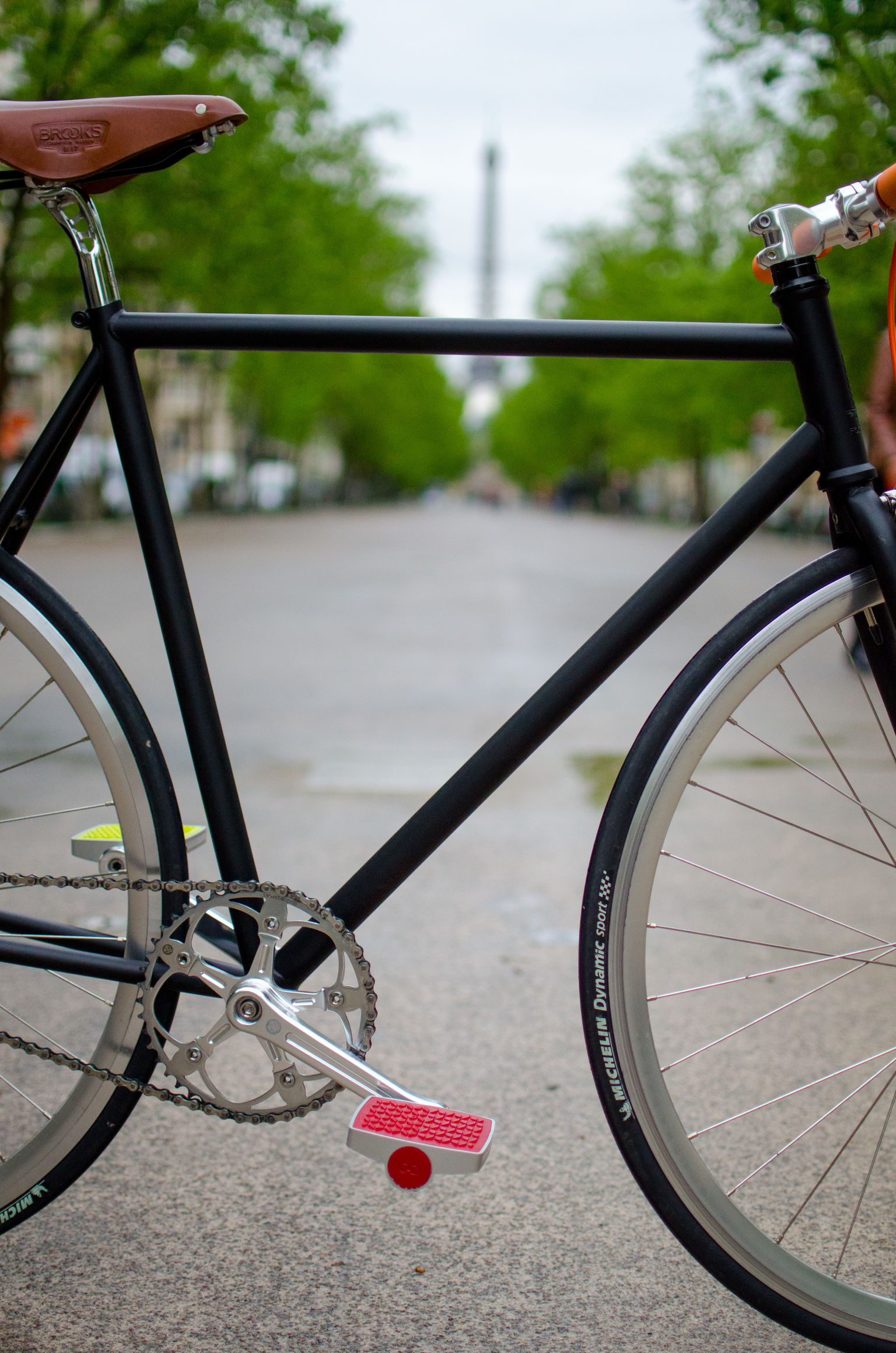 connected cycle pedals