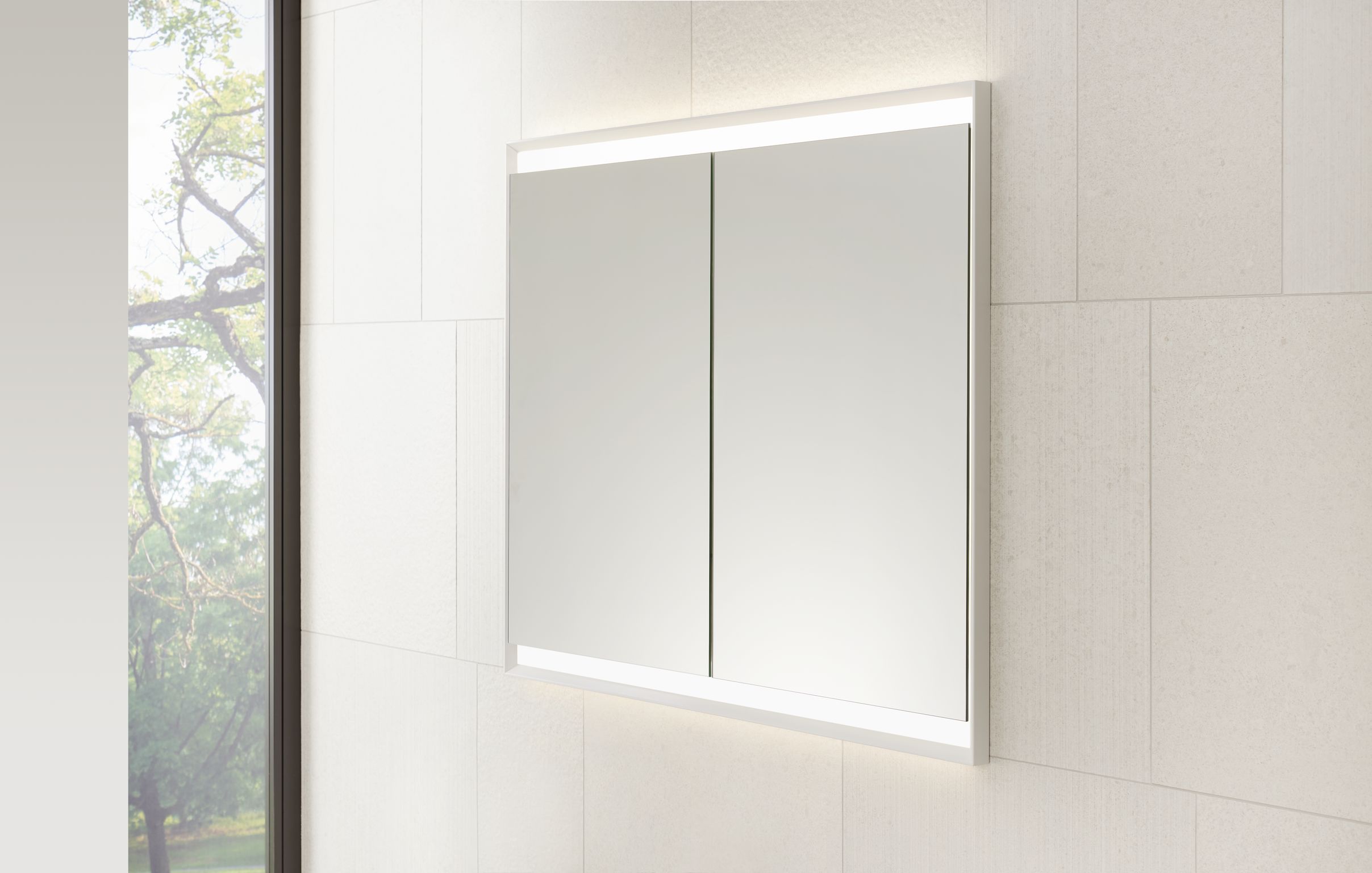 Geberit ONE mirror cabinets with ComfortLight